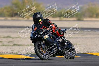 media/Nov-05-2022-SoCal Trackdays (Sat) [[f8d9b725ab]]/Turn 5 (940am)/